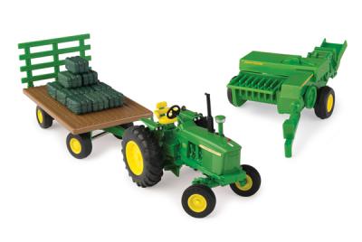 Ertl John Deere Haying Set 1:32 Scale