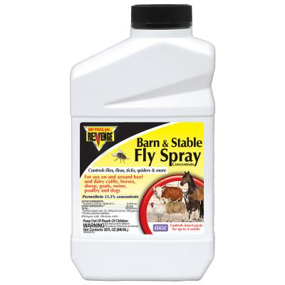 REVENGE 32 oz Barn & Stable Fly Spray Concentrate