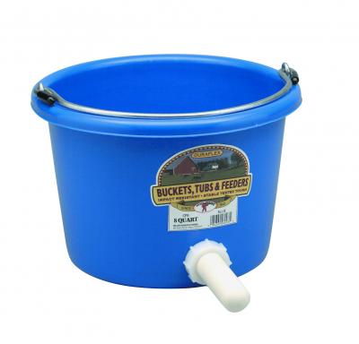 8 Quart Plastic Calf Nursing Pail