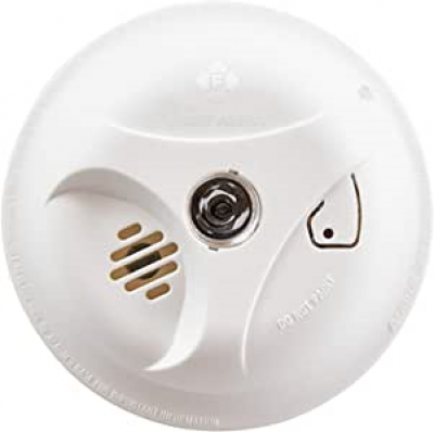 First Alert Smoke Alarm w/Escape Light